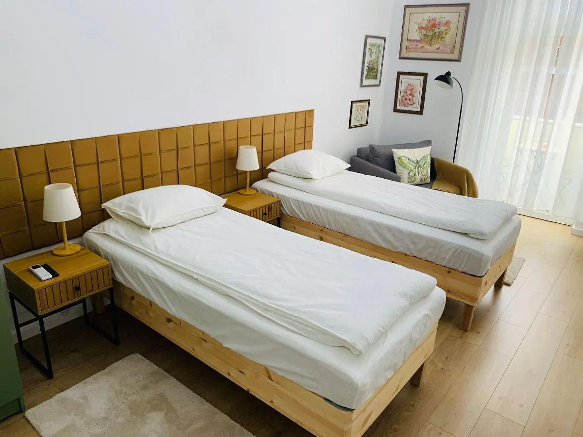Margaret Boulevard Apartment - With Balcony Budapest