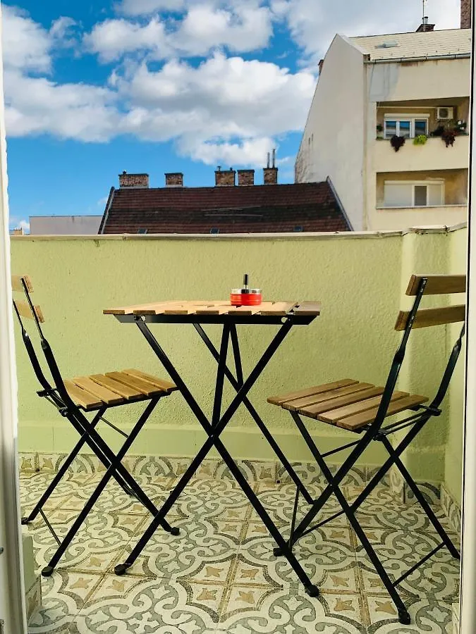 Margaret Boulevard Apartment - With Balcony Budapest